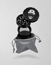 Mark Verkoster x NV | Pyramid Grinder - 4-teilig - Ø63mm - Canasups
